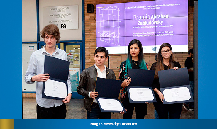 PREMIO2
